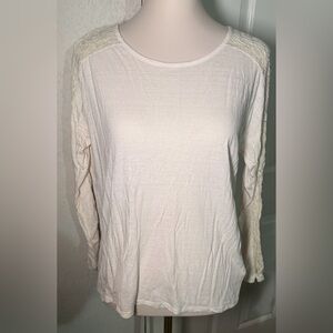 Forever 21 Women's Cream Lace Long Sleeve Crop Top Size Medium